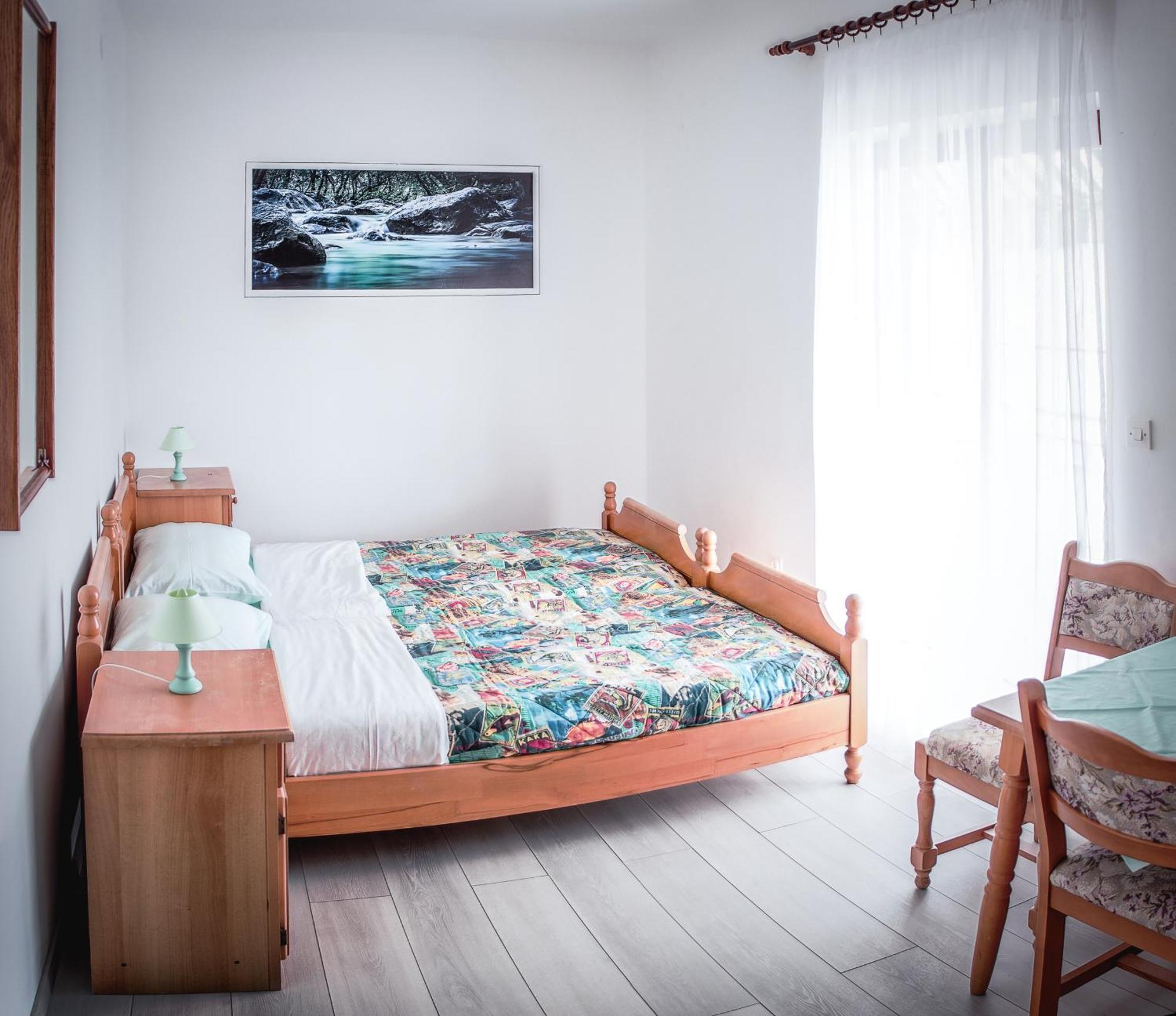 Apartments And Rooms Mare-Monti スタリグラード 部屋 写真