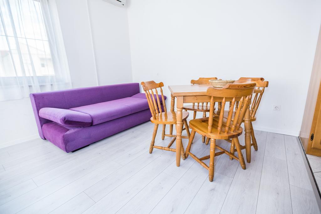 Apartments And Rooms Mare-Monti スタリグラード エクステリア 写真